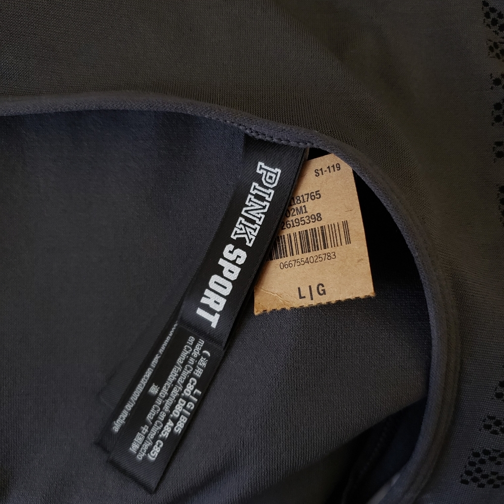 PINK Victoria's Secret - Seamless Lightly Lined - Picture 3 of 3